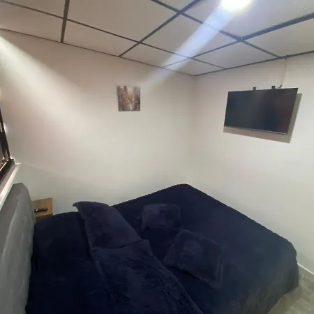 Viveros 2 hab cerca al cable, traquilo y familiar Manizales Exterior foto