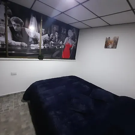Viveros 2 hab cerca al cable, traquilo y familiar Manizales Habitación foto